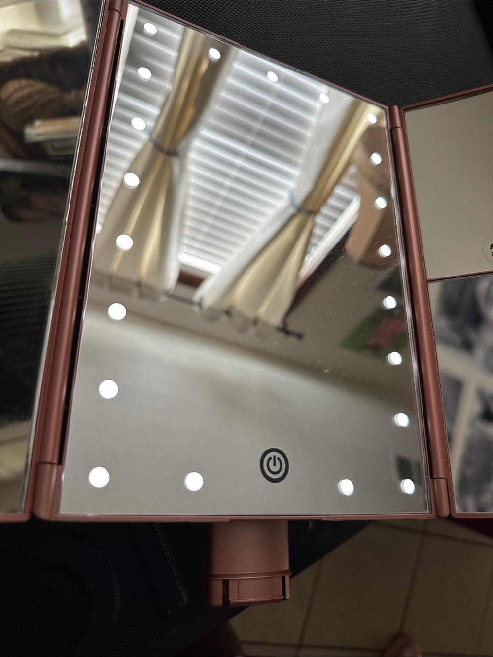 Tri-Fold LED Lighted Makeup Mirror in Rose Gold with 2X/3X Magnification 7x9.5 - Picture 3 of 14